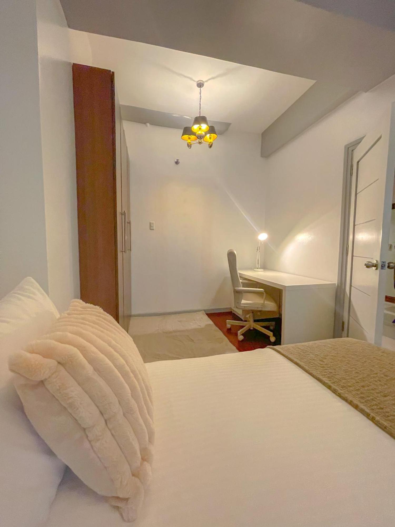 City Center- Balcony Suite Cebu Exterior foto
